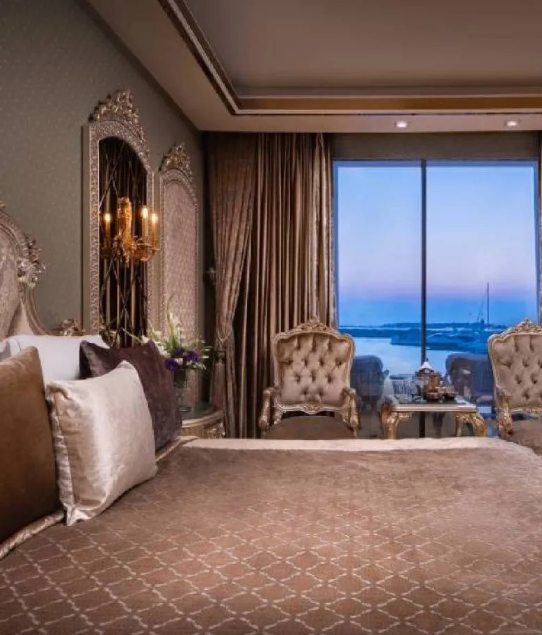Royal Rooms
